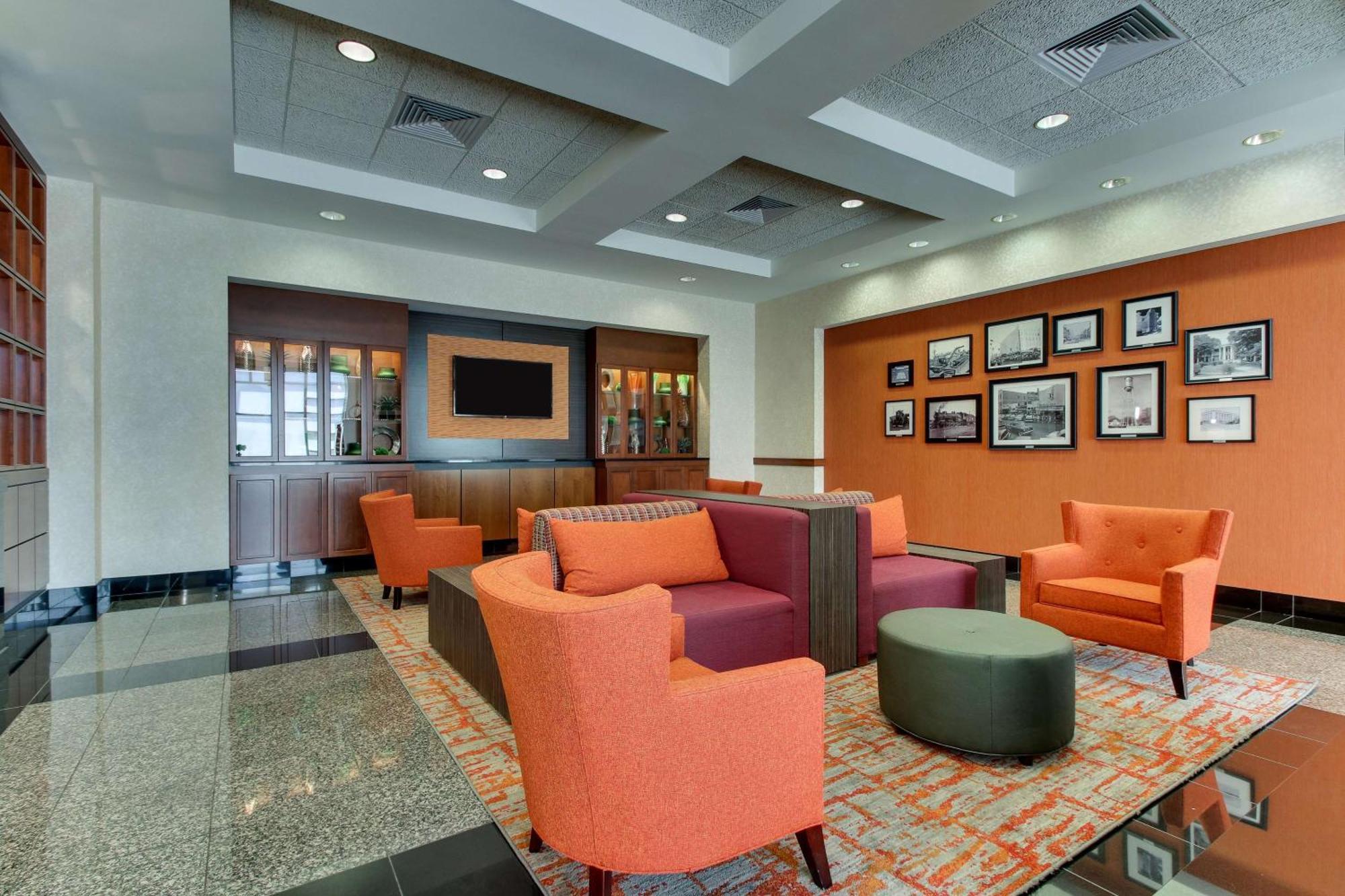 Drury Inn & Suites Meridian Buitenkant foto
